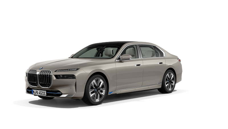 BMW i7