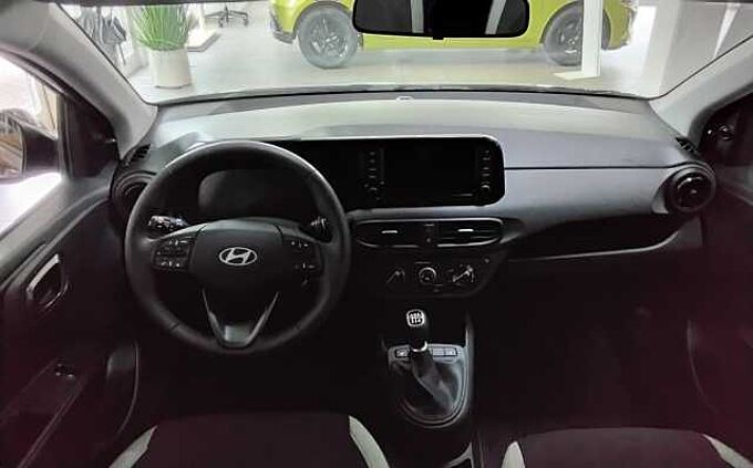 Hyundai i10 1.0 NAVI KAMERA CARPLAY SH LH