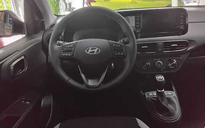 Hyundai i10 1.0 NAVI KAMERA CARPLAY SH LH