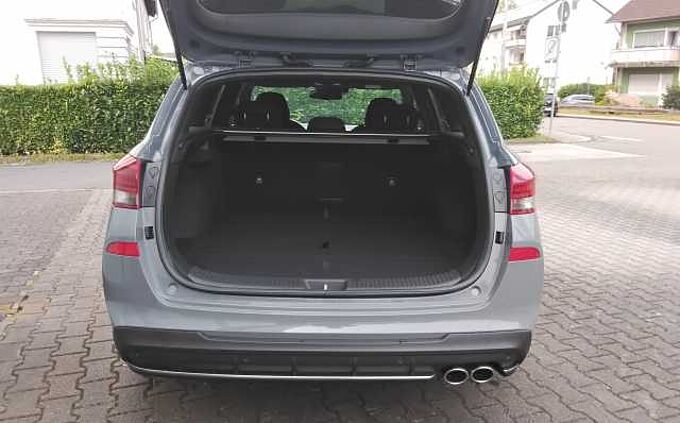 Hyundai i30 1.6 T-GDI DCT N Line Kombi  Navi LED 18'ALU