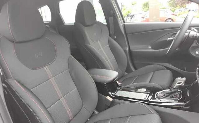 Hyundai i30 1.6 T-GDI DCT N Line Kombi  Navi LED 18'ALU