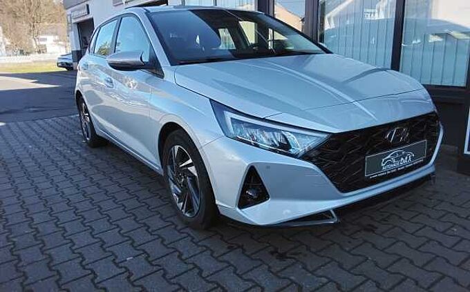 Hyundai i20 1.0 T-GDI Trend Totwinkel Voll LED
