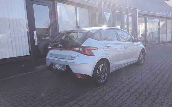 Hyundai i20 1.0 T-GDI Trend Totwinkel Voll LED