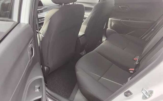 Hyundai i20 1.0 T-GDI DCT BLACKLINE TOTWINKEL