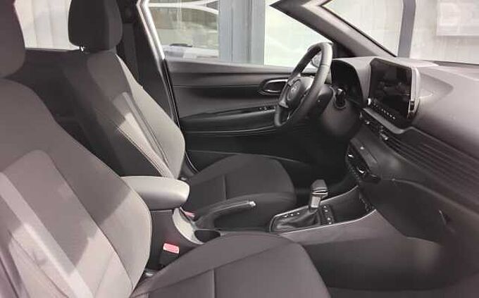 Hyundai i20 1.0 T-GDI DCT BLACKLINE TOTWINKEL