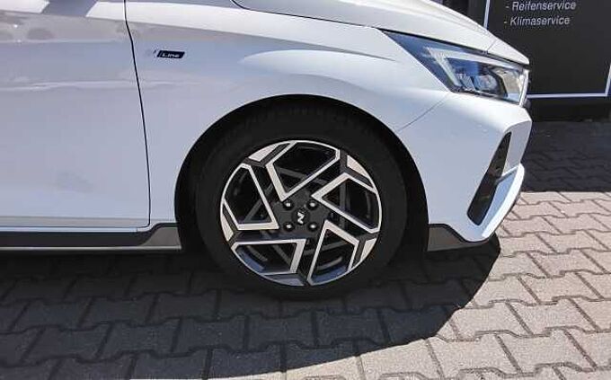 Hyundai i20 1.2 N-line Totwinkel NAVI KAMERA LED