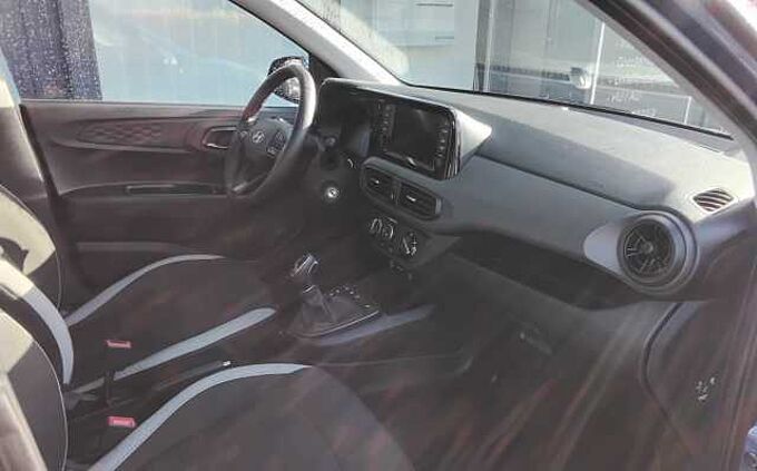 Hyundai i10 1.2 AMT Trend