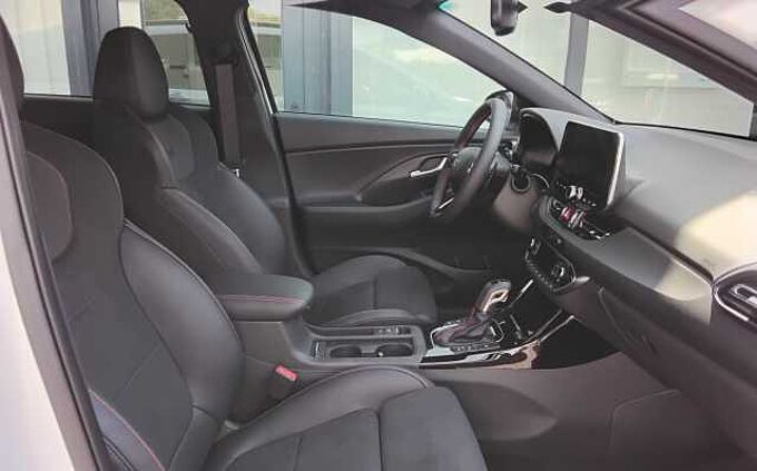 Hyundai i30 CW N-Line X Memory Alcantara 18'