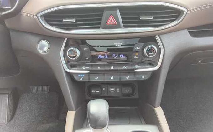 Hyundai Santa Fe Diesel 2.2 CRDi 4WD Automatik SD 360&deg;