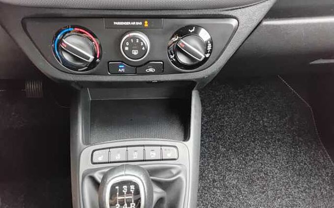 Hyundai i10 1.0 EDITION 30+