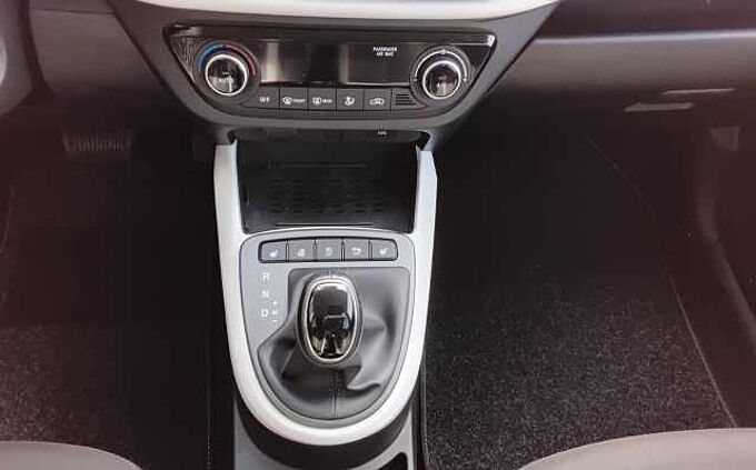 Hyundai i10 1.2 Prime Navi Kamera Sitz-Lenk HZG