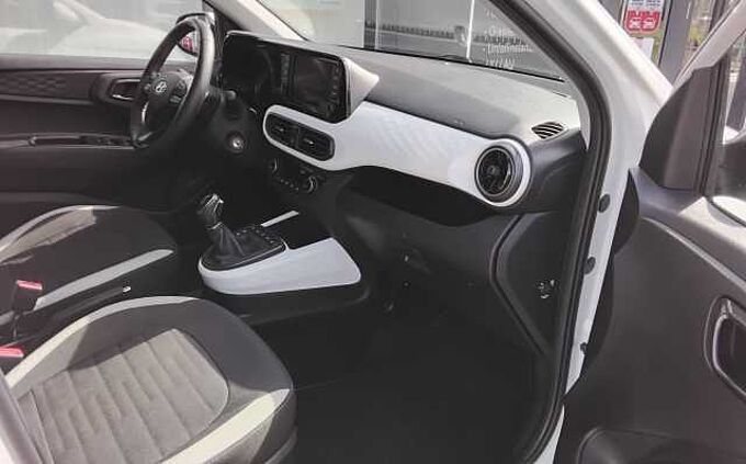 Hyundai i10 1.2 Prime Navi Kamera Sitz-Lenk HZG