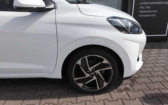 Hyundai i10 1.2 Prime Navi Kamera Sitz-Lenk HZG