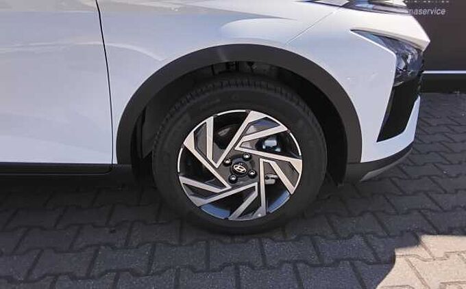Hyundai BAYON 1.0 T-GDI DCT Trend Klimaaut. KAMERA SHZ