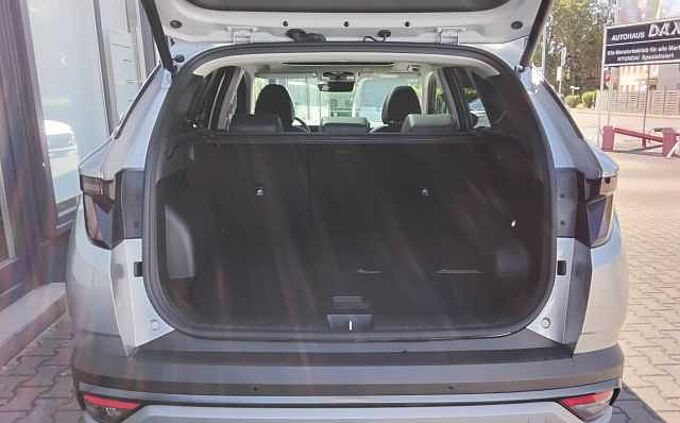 Hyundai TUCSON 1.6 T DCT 150PS LEDER 360&deg; SD HUD Memo.