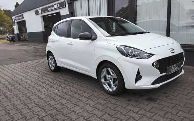 Hyundai i10 1.0 Connect & Go NAVI KAMERA SHZ+LHZ