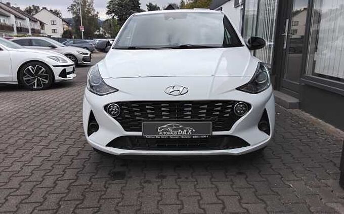 Hyundai i10 1.0 Connect & Go NAVI KAMERA SHZ+LHZ