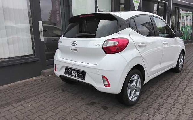 Hyundai i10 1.0 Connect & Go NAVI KAMERA SHZ+LHZ