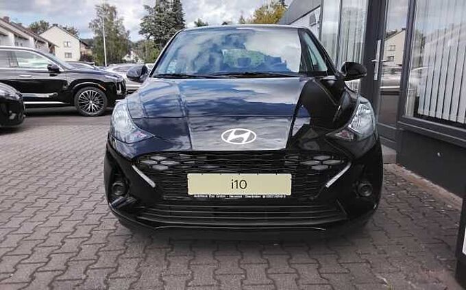 Hyundai i10 1.0 Trend 63 PS NAVI KAMERA SHZ LHZ