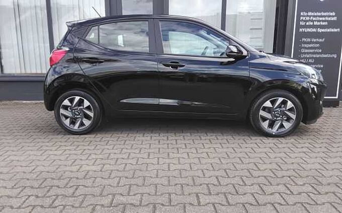 Hyundai i10 1.0 Trend 63 PS NAVI KAMERA SHZ LHZ