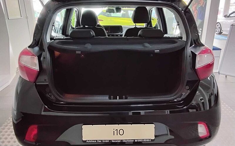 Hyundai i10 1.0 NAVI KAMERA CARPLAY SH LH