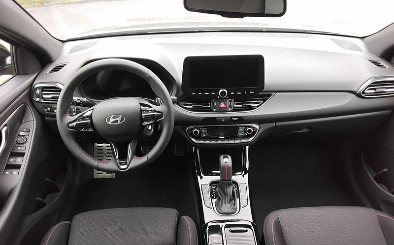 Hyundai i30 1.6 T-GDI DCT N Line Kombi  Navi LED 18'ALU