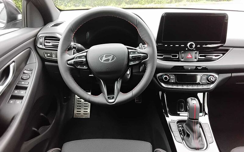 Hyundai i30 1.6 T-GDI DCT N Line Kombi  Navi LED 18'ALU