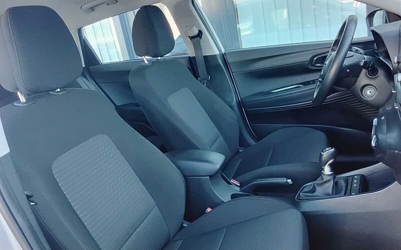 Hyundai i20 1.0 T-GDI Trend Totwinkel Voll LED