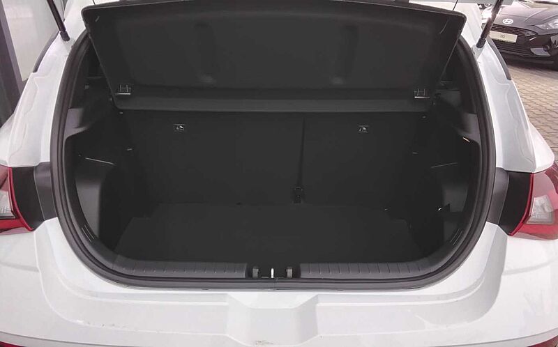 Hyundai i20 1.0 T-GDI DCT BLACKLINE TOTWINKEL