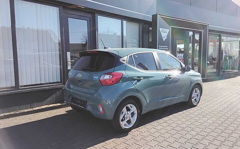 Hyundai i10 1.0 NAVI KAMERA PDC CARPLAY ALU
