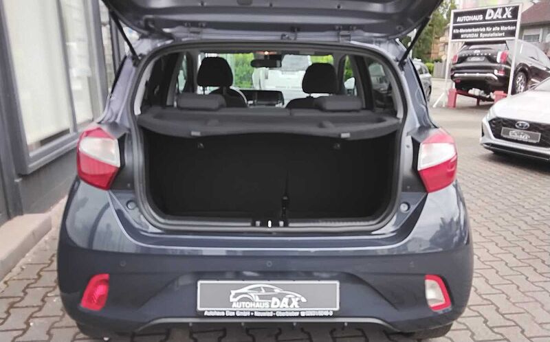 Hyundai i10 1.0 EDITION 30+ NAVI SHZ PDC