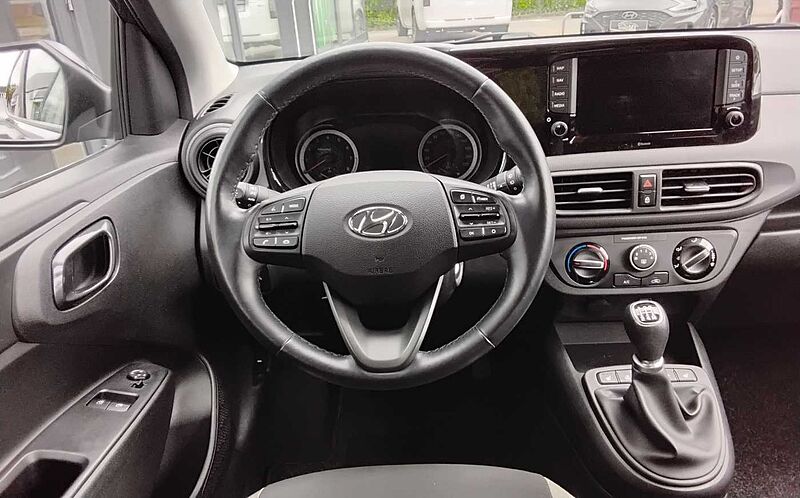Hyundai i10 1.0 EDITION 30+ NAVI SHZ PDC