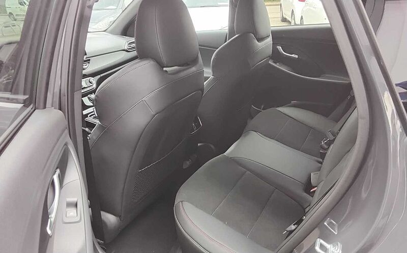 Hyundai i30 CW N-Line X Memory Alcantara 18'