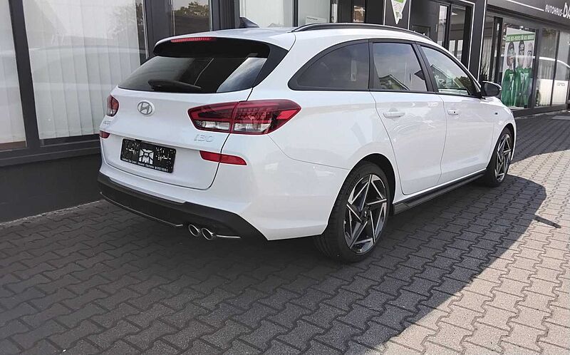 Hyundai i30 CW N-Line X Memory Alcantara 18'
