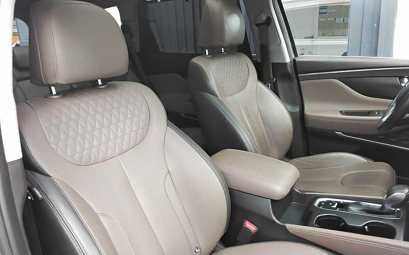 Hyundai Santa Fe Diesel 2.2 CRDi 4WD Automatik SD 360°