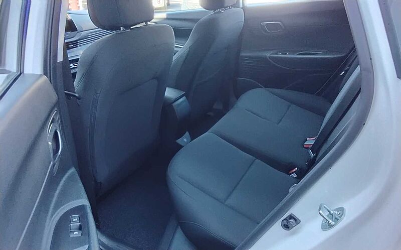 Hyundai BAYON 1.0 T-GDI DCT Trend Klimaaut. KAMERA SHZ
