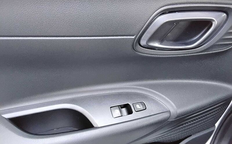 Hyundai BAYON 1.0 T-GDI DCT Trend Klimaaut. KAMERA SHZ