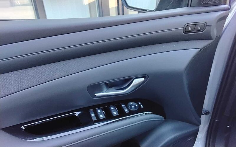 Hyundai TUCSON 1.6 T DCT 150PS LEDER 360° SD HUD Memo.
