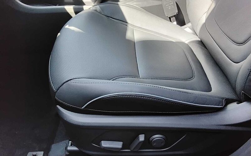 Hyundai TUCSON 1.6 T DCT 150PS LEDER 360° SD HUD Memo.
