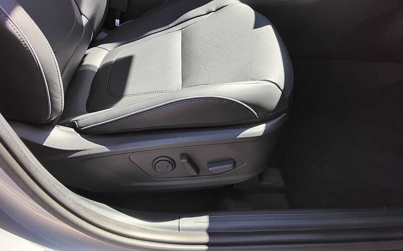 Hyundai TUCSON 1.6 T DCT 150PS LEDER 360° SD HUD Memo.