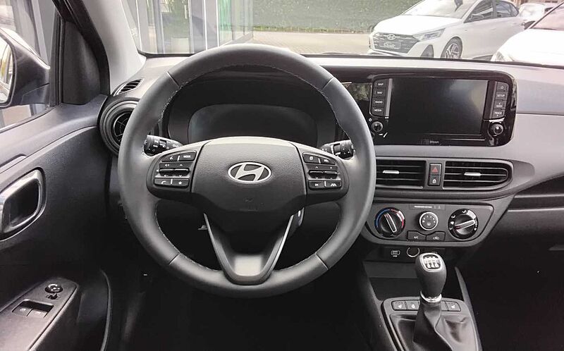 Hyundai i10 1.0 Trend 63 PS NAVI KAMERA SHZ LHZ