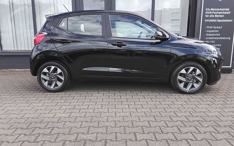 Hyundai i10 1.0 Trend 63 PS NAVI KAMERA SHZ LHZ