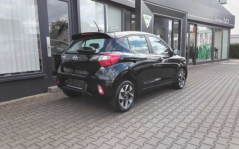Hyundai i10 1.0 Trend 63 PS NAVI KAMERA SHZ LHZ