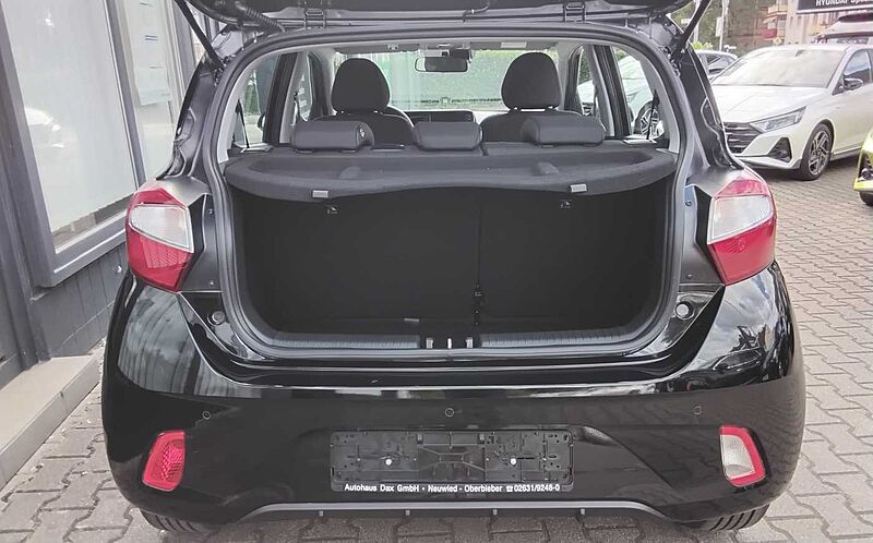 Hyundai i10 1.0 Trend 63 PS NAVI KAMERA SHZ LHZ